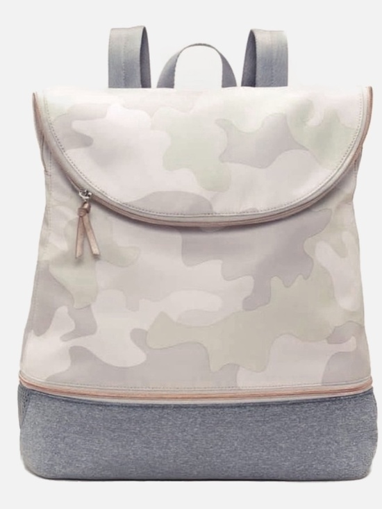 Stella & Dot Handbags - Stella & Dot Crush It Backpack Blush Camo